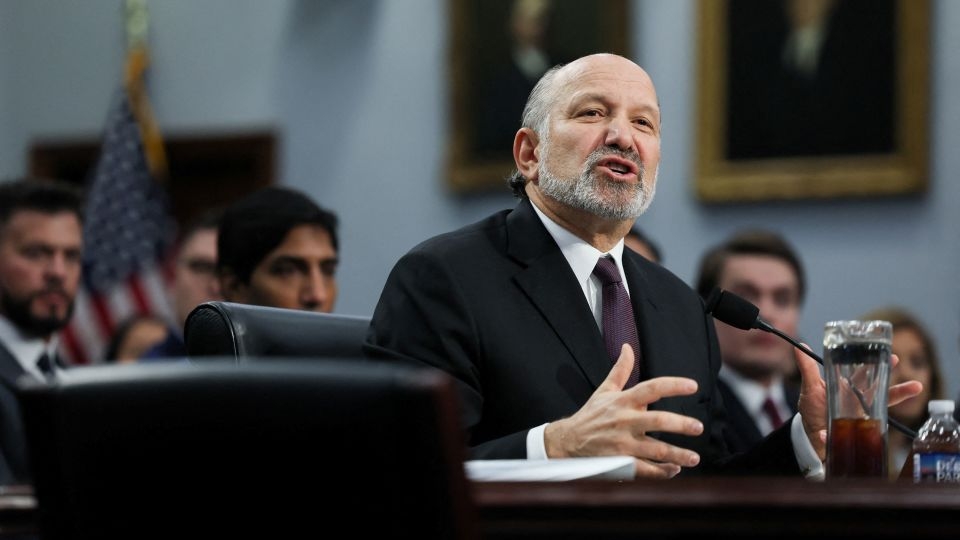Official overseeing the National Hurricane Center testified to Congress it's fully staffed—it's not