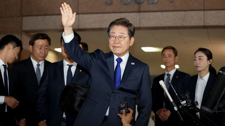 South Korea's opposition leader Lee wins election as voters punish conservatives after martial law chaos