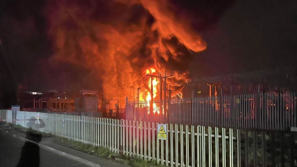 Global travel disruption after Heathrow Airport shuts down over power outage caused by fire