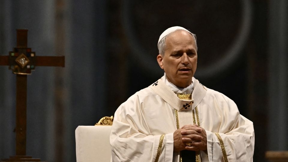 Pope Leo praises work of journalists in first public comments on clerical abuse scandal