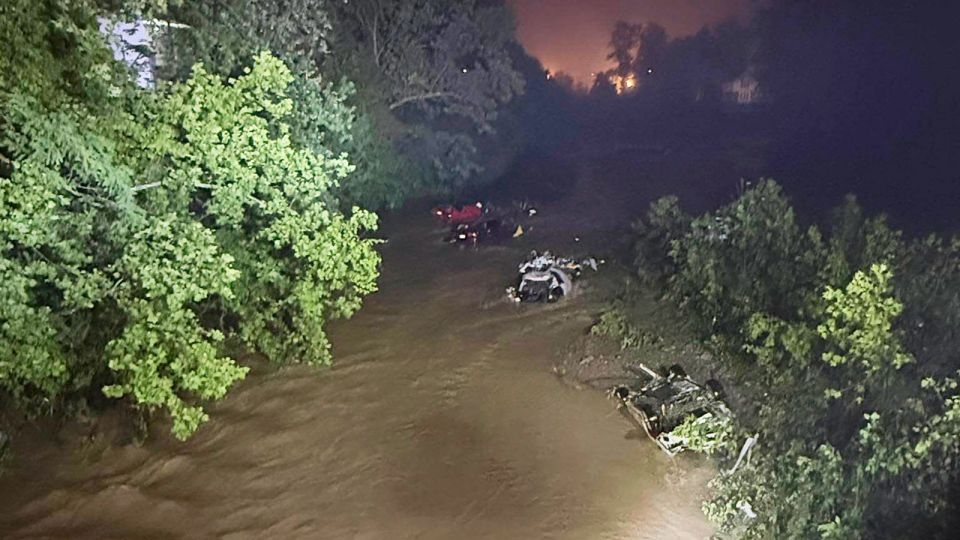 At least 5 dead in West Virginia flooding as search continues for several missing
