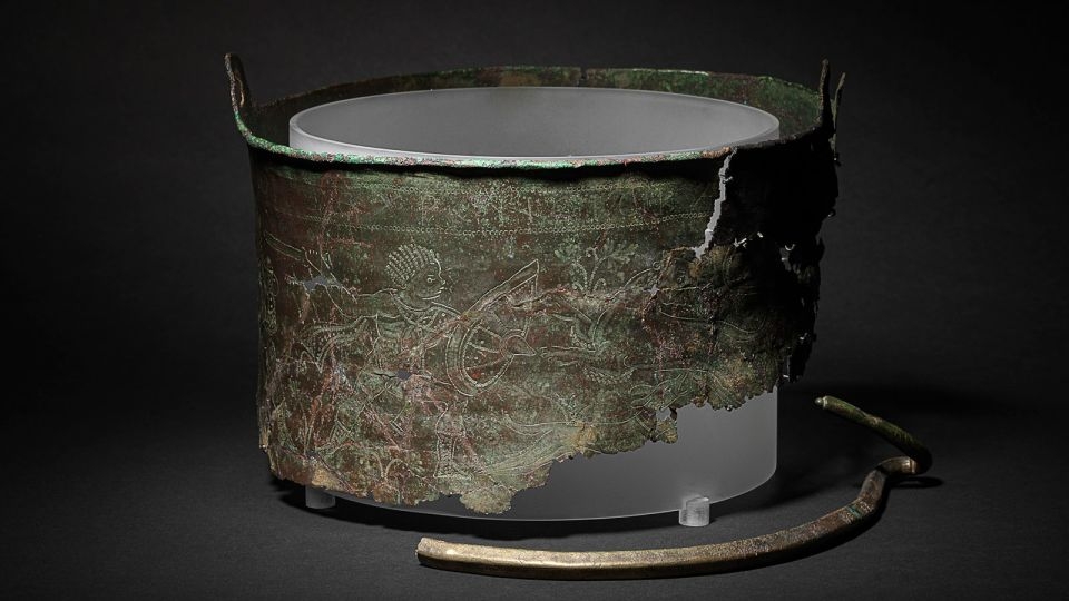 Mysterious sixth century vessel at Sutton Hoo site was used to bury cremated remains
