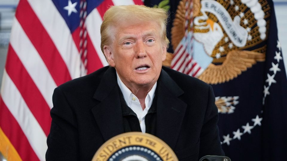 Trump issuing ‘emergency 25% tariffs' against Colombia after country turned back deportation flights