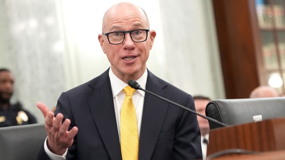 Trump's pick to lead FAA grilled by senators over air traffic control system, safety at Reagan National Airport