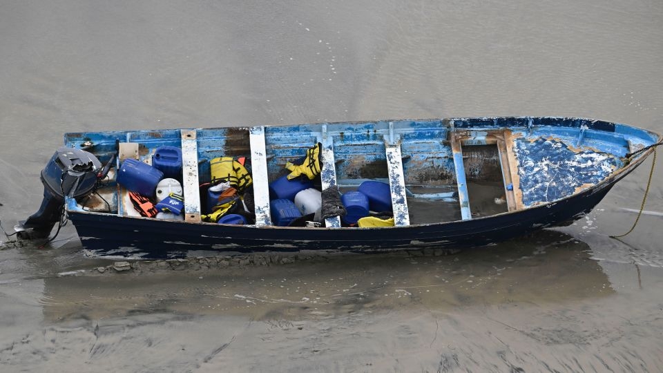 5 people charged after 3 dead, 1 missing in alleged human smuggling operation in San Diego, authorities say