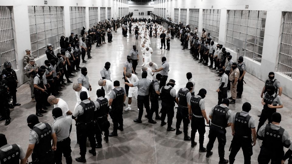 El Salvador says it shares gang intel with the US — and requests specific deportees