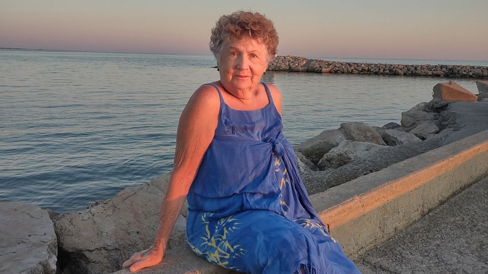 ‘I was free to recreate myself': This American woman says that relocating to France at the age of 80 saved her life