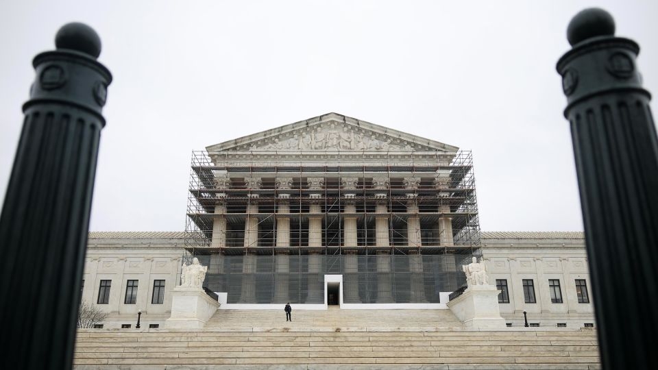 Supreme Court signals it will revive lawsuit over FBI raid on the wrong house