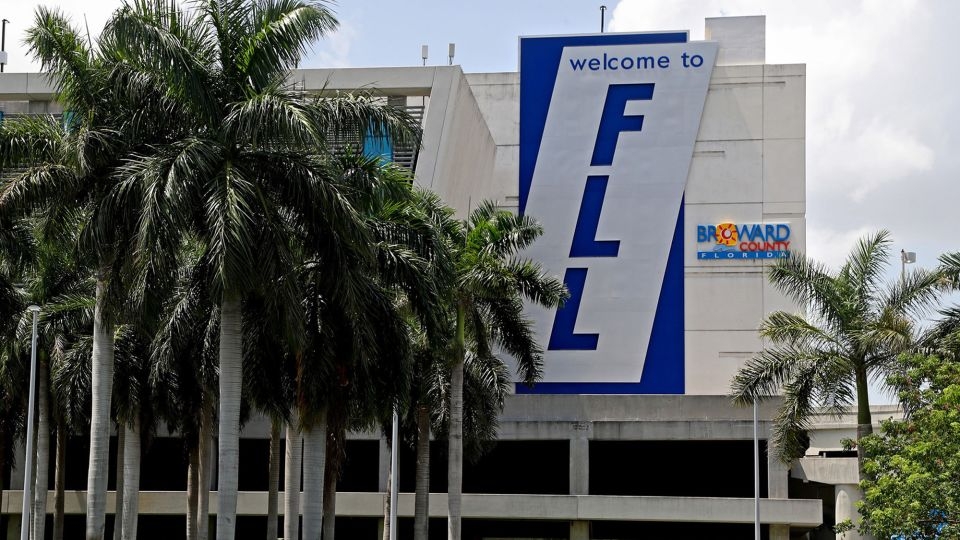 Man convicted of fraud for posing as flight attendant to fly for free