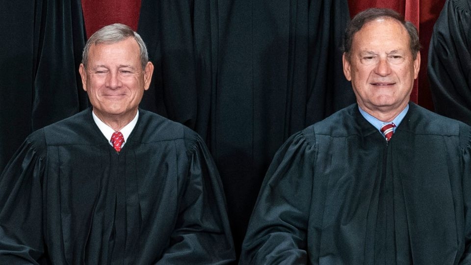 Alito and Roberts take stock as they near their third decade on the bench