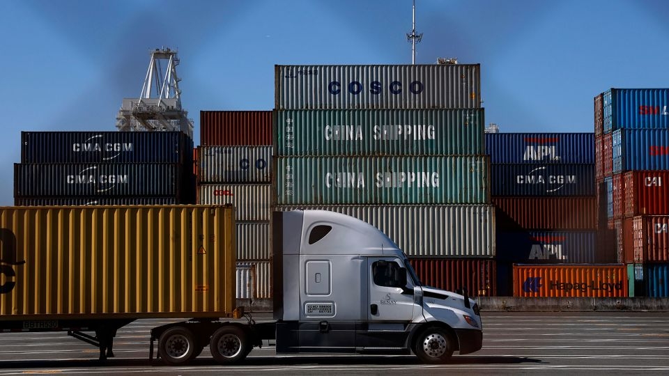 Trump's tariffs are under threat, but ports aren't seeing a big rebound yet. That's bad news for prices