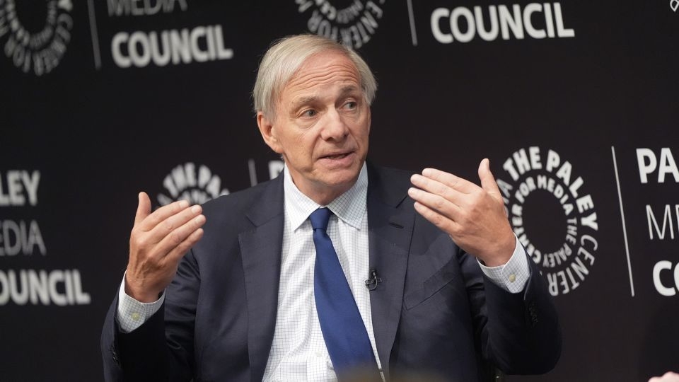 Ray Dalio: ‘We should be afraid of the bond market'