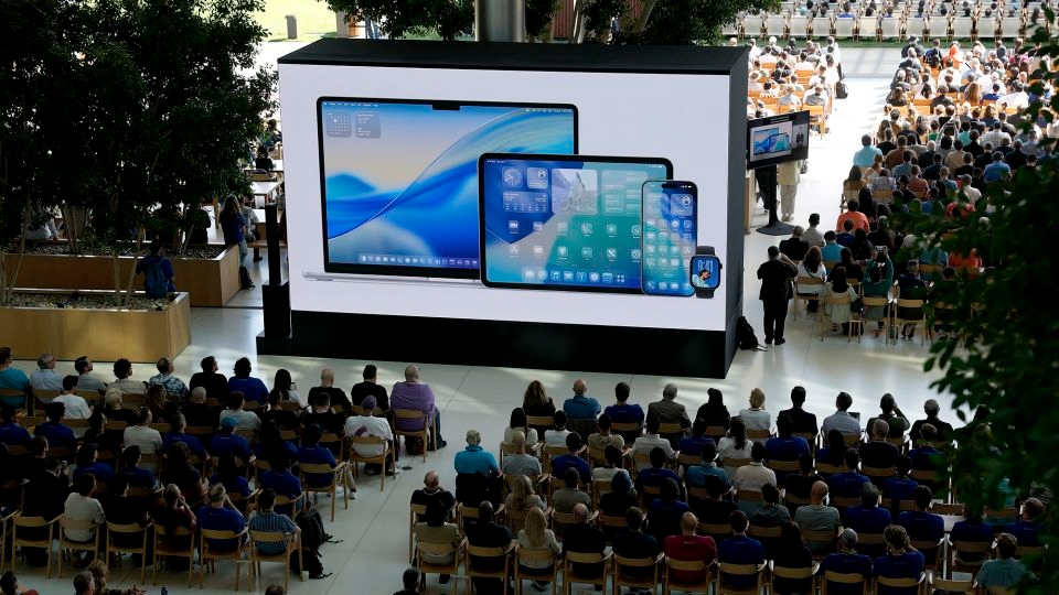 Apple may be the only tech company getting AI right, actually