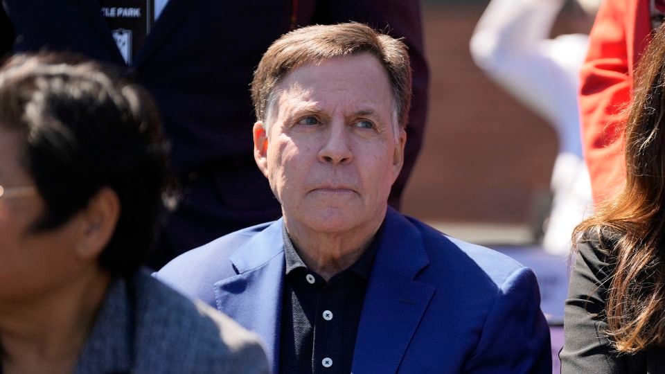 Bob Costas: Trump's attacks on the media are unlike anything in my lifetime