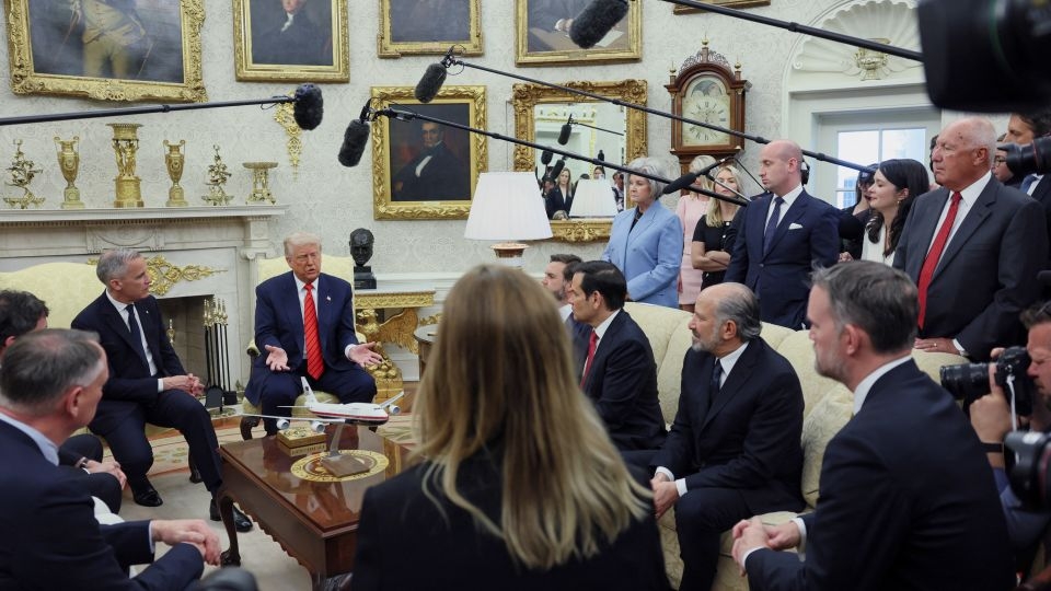 Stop worrying, America. Just keep watching The Trump Show