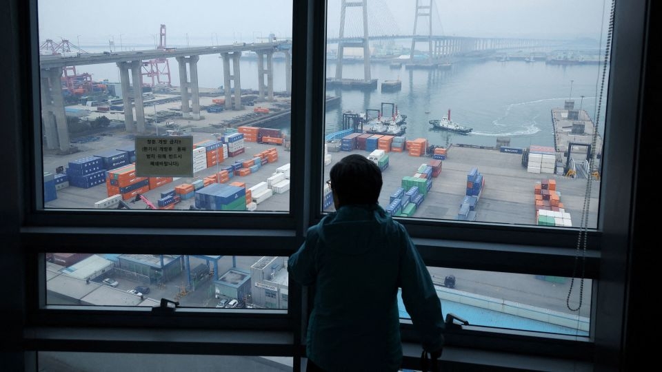 Want evidence Trump's tariffs are upending the global economy? Here it is