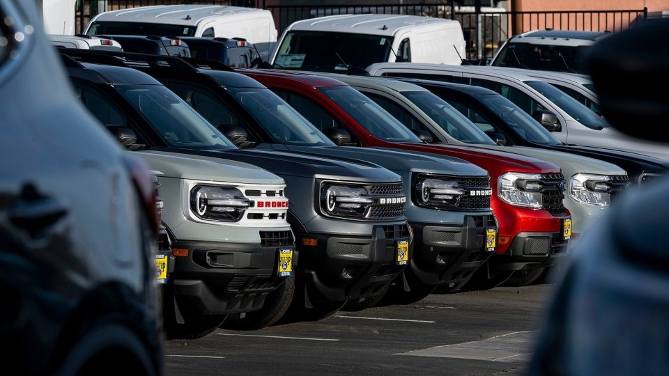 Despite tariffs, car prices aren't shooting up. That's not necessarily a good thing