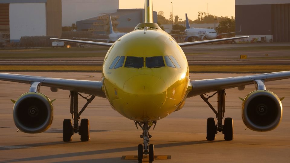 Here's why all flyers should be worried if Spirit Airlines goes away