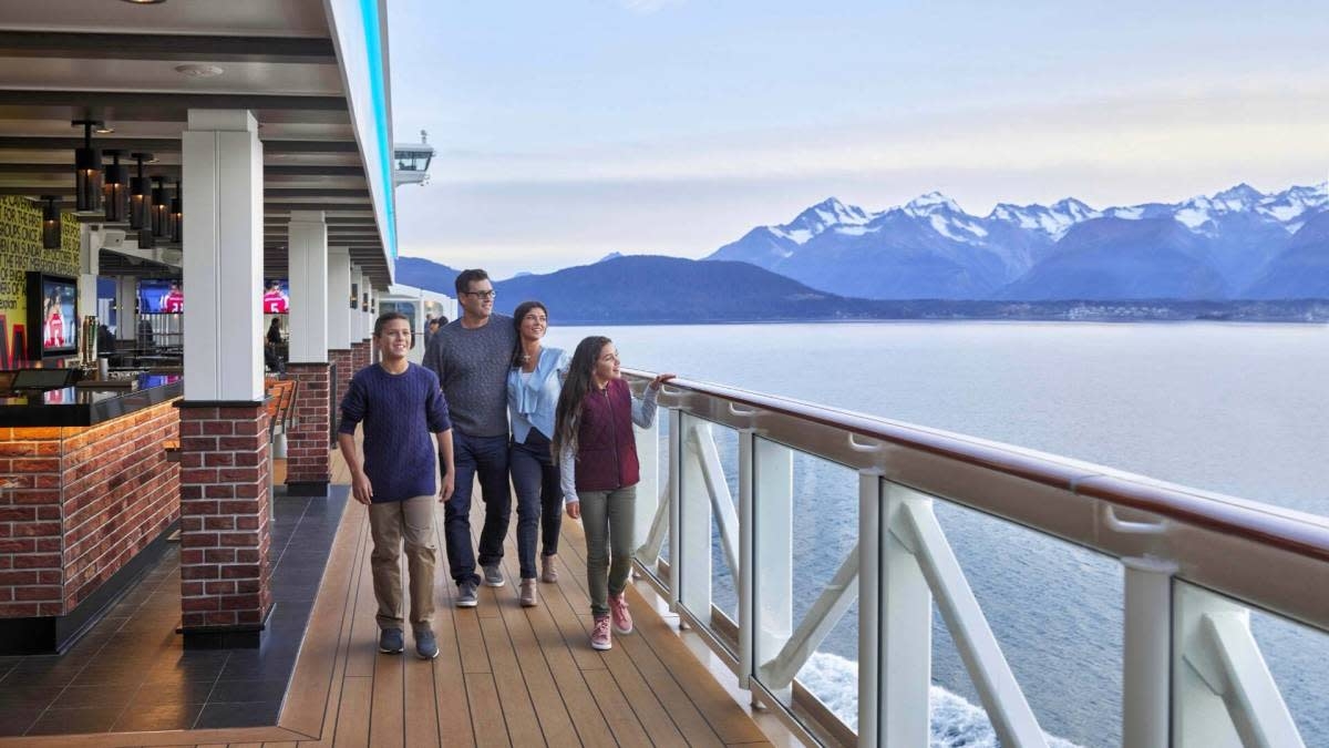 Norwegian Cruise Line, Carnival salute veterans with major perks