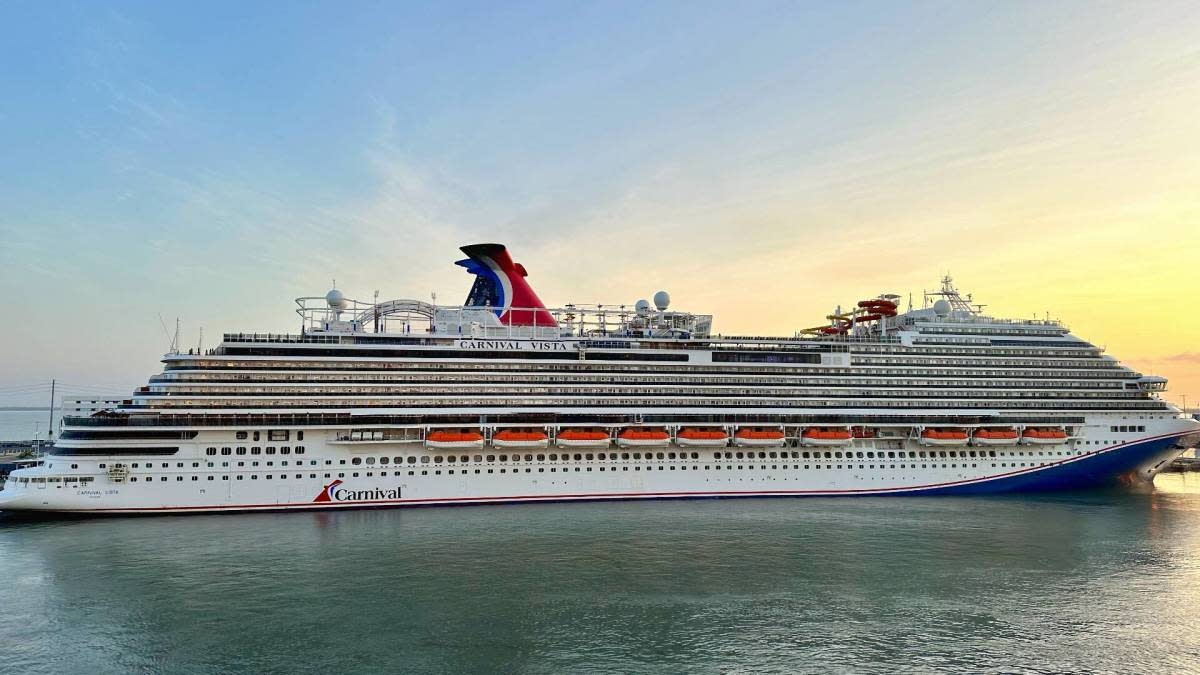 Google scam targets Carnival, Royal Caribbean cruisers