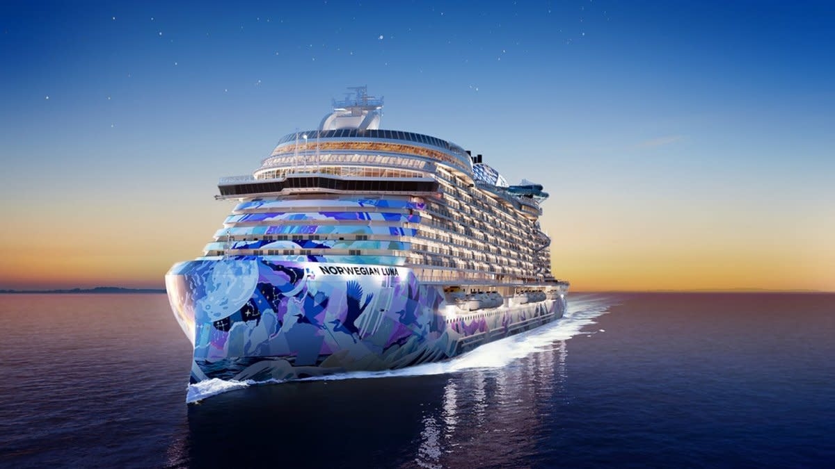 Norwegian Cruise Line places order for its largest ships yet