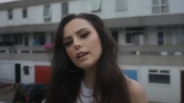 Cher Lloyd Says Label Told Her to ‘Hook Up' With Justin Bieber