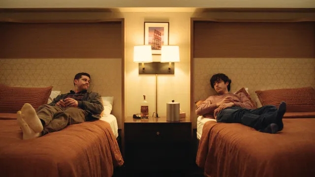 Dylan O'Brien Plays 2 Acclaimed Roles in Twinless Trailer