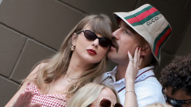 What Did Donna Kelce Say About Taylor Swift & Travis Kelce Florida Date?