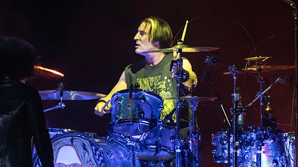 Alice in Chains Drummer Sean Kinney Addresses Health Scare: 'I'm Going to Live'
