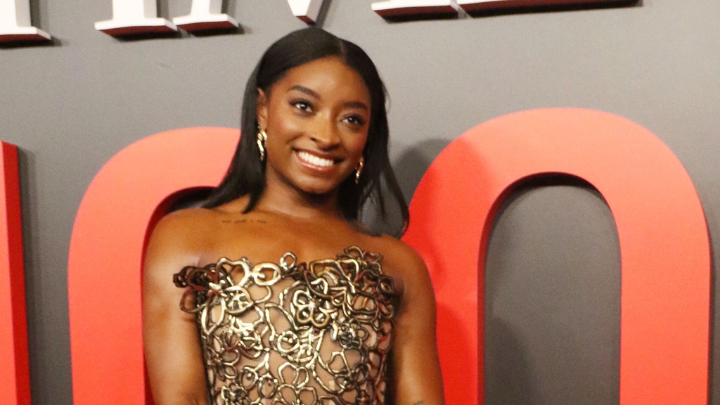 Simone Biles wins top awards at 2025 ESPYs