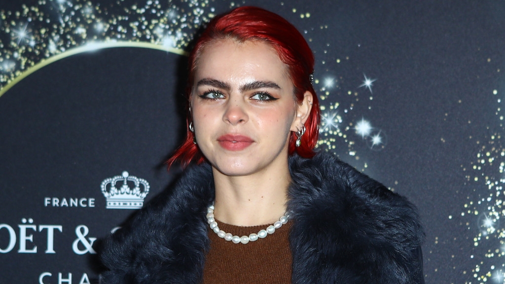 Tiger Lily Hutchence expecting first baby