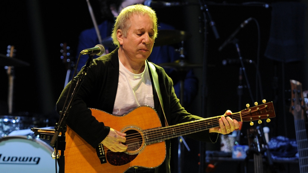 Paul Simon announces first tour in seven years