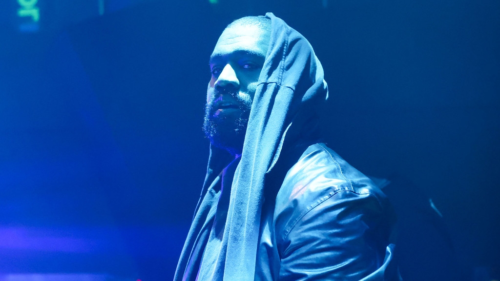 Kanye West's South Korea concert cancelled due to 'controversies'
