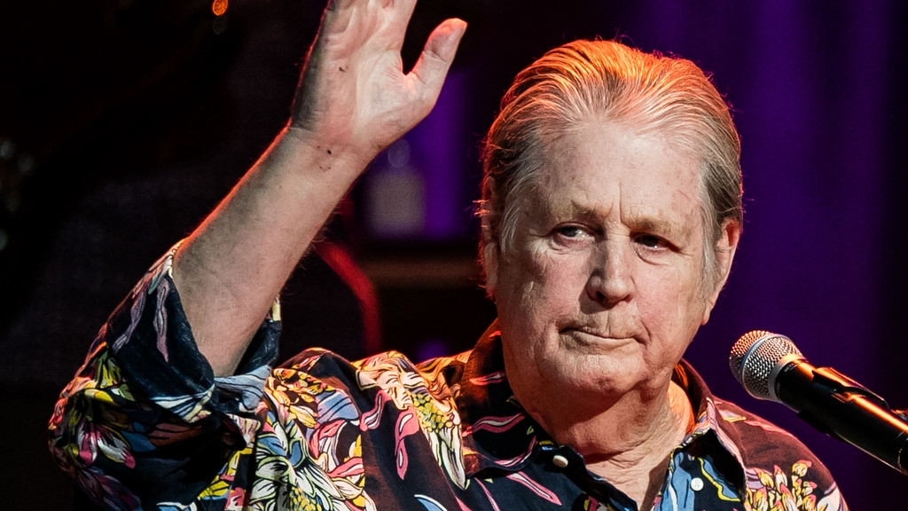 Bruce Springsteen pays tribute to 'visionary leader' Brian Wilson