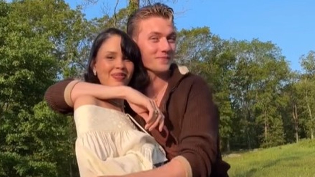 Nara and Lucky Blue Smith announce 'surprise' baby number four