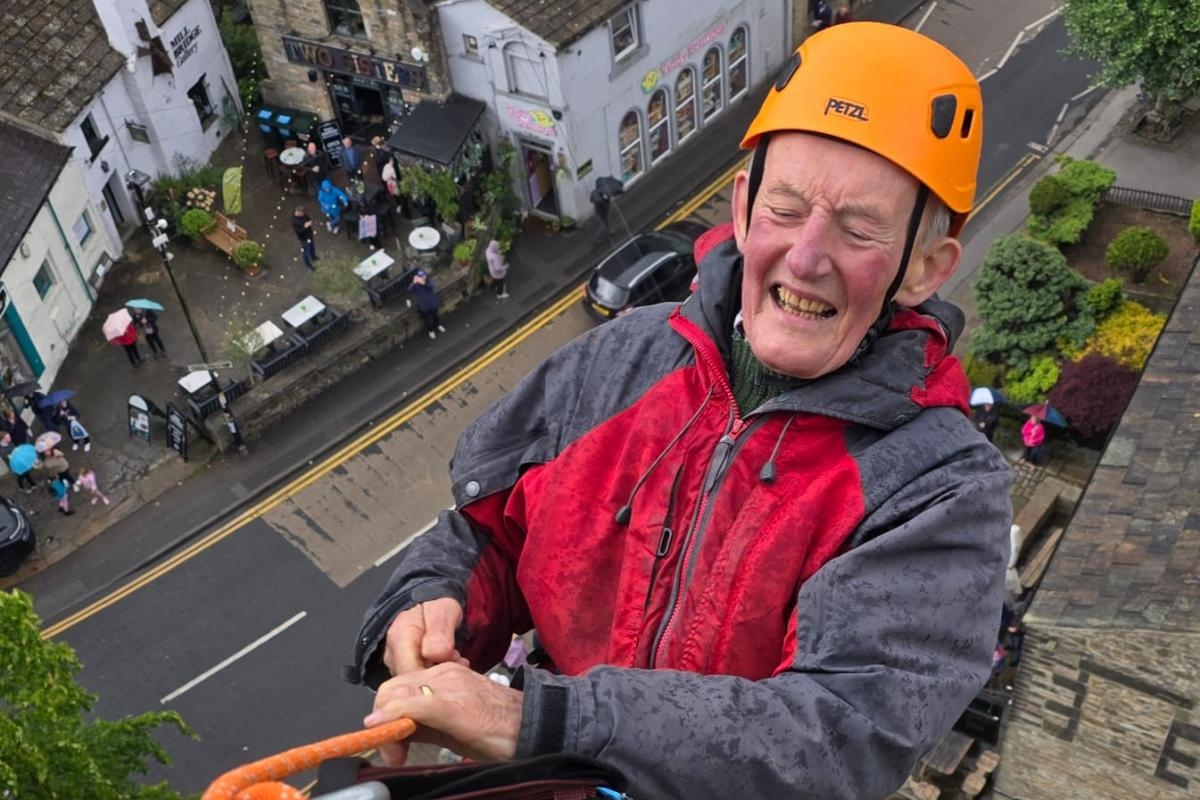 87-year old takes 'leap of faith' for Skipton church carbon-neutral appeal