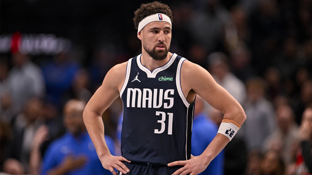 Klay's father states son is ‘stuck in purgatory' with Mavericks