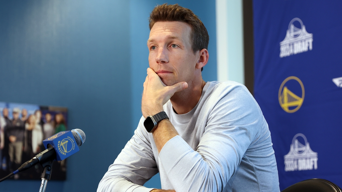 Warriors will be ‘incredibly aggressive' retooling roster, per Shams Charania