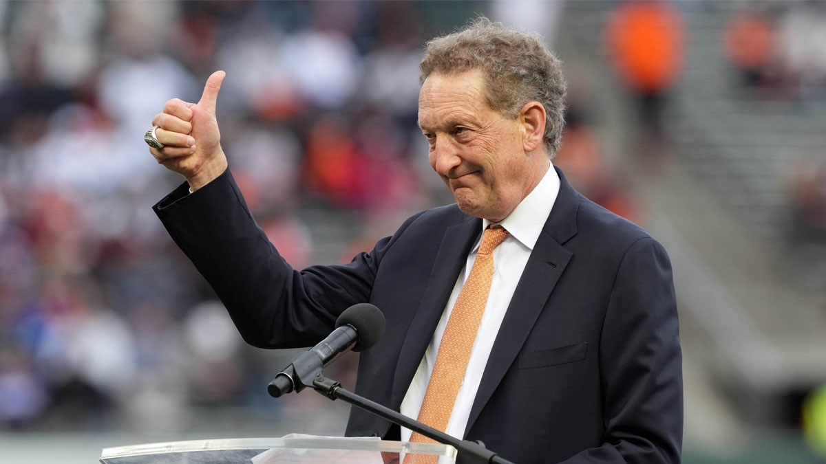 Baer calls for measured approach when comparing Giants to Dodgers