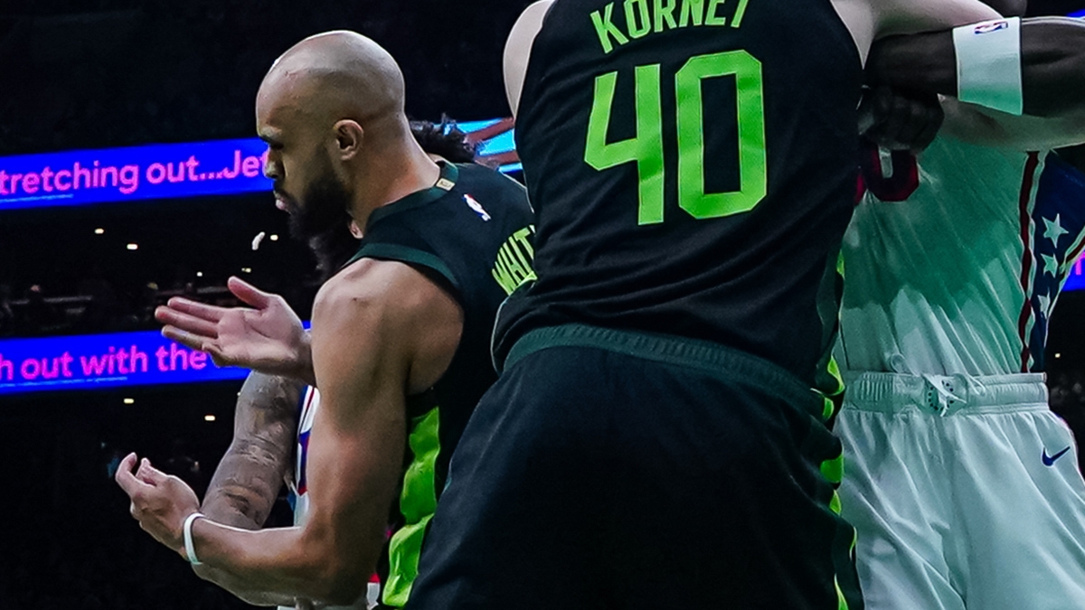 What happened to D-White's teeth?? C's star explains bizarre incident