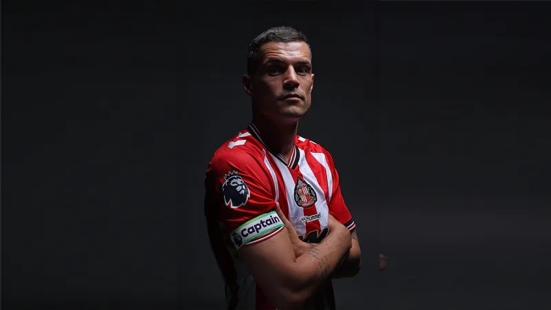 Former Gunner named as Premier League club captain