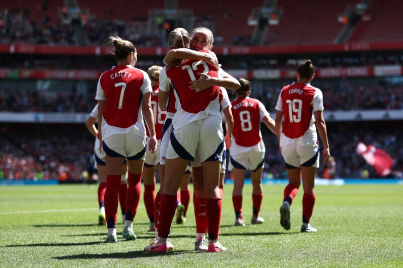 Arsenal beat Man United to finish 2nd in WSL