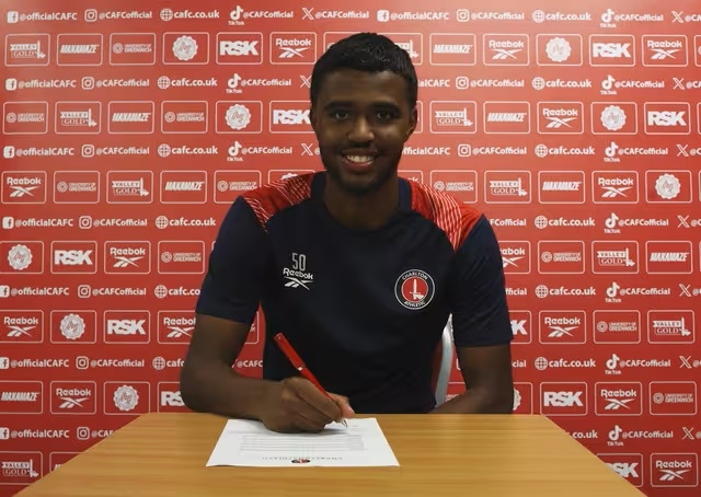 Released Arsenal defender signs for Championship club