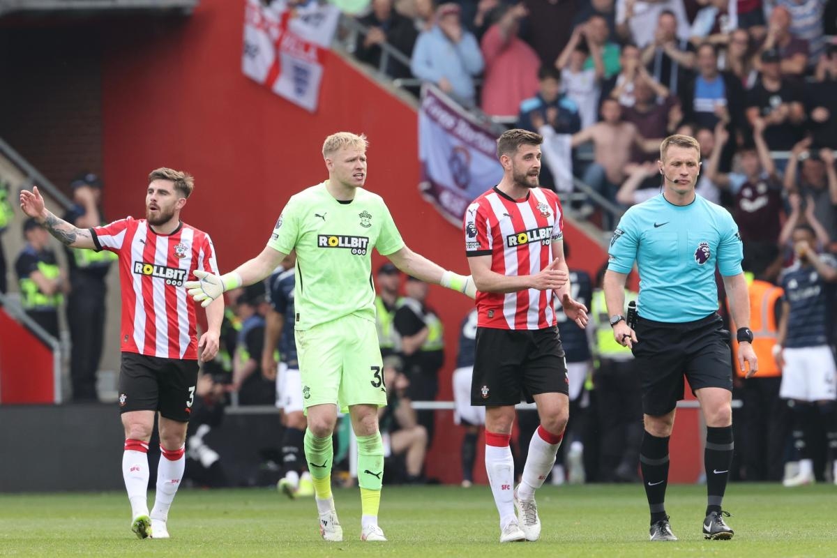Ramsdale saves two penalties as Rusk's Saints beaten by Aston Villa