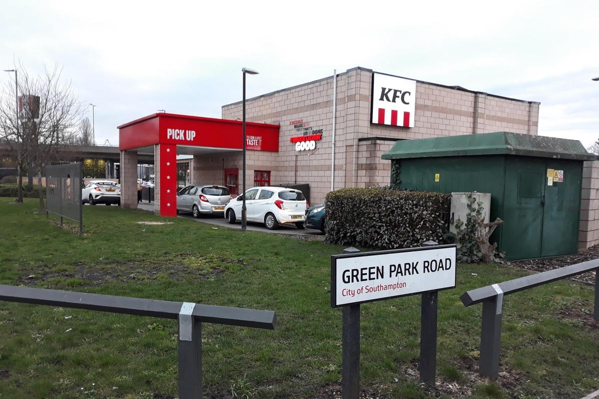 Popular fast food outlet applies to stay open until 3am
