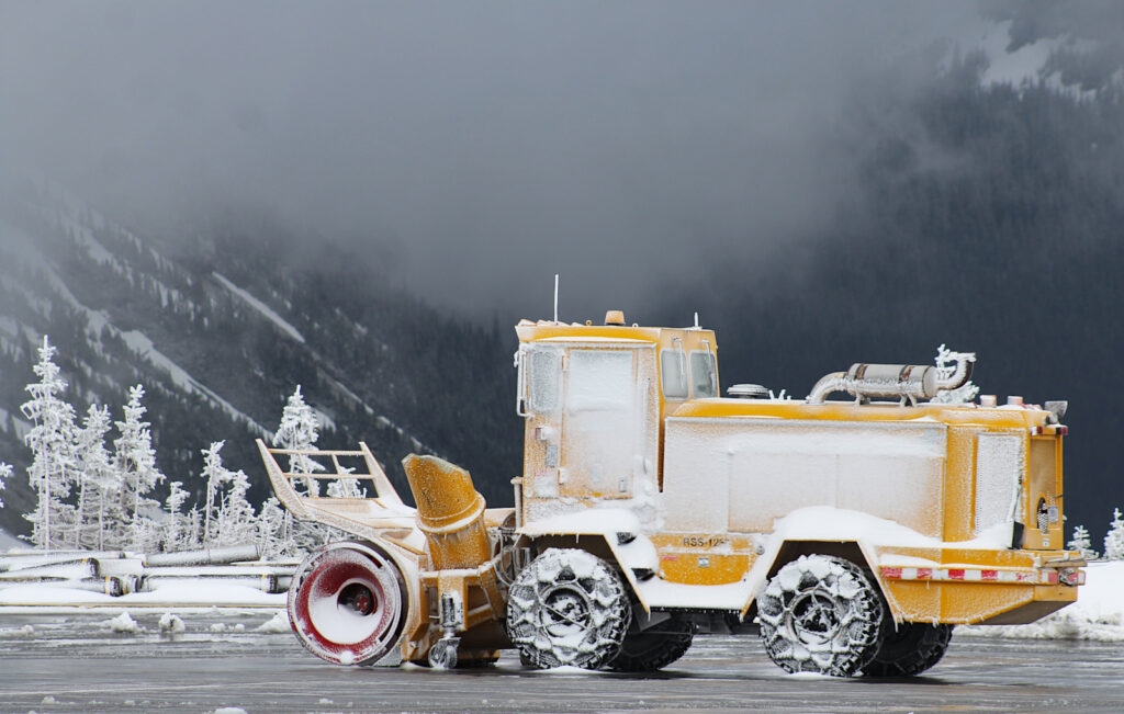 Plow crews reach Logan Pass in Glacier National Park