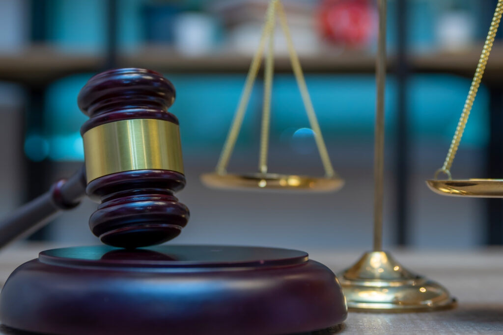 Missoula judge finds DMV discriminated by not issuing driver's license