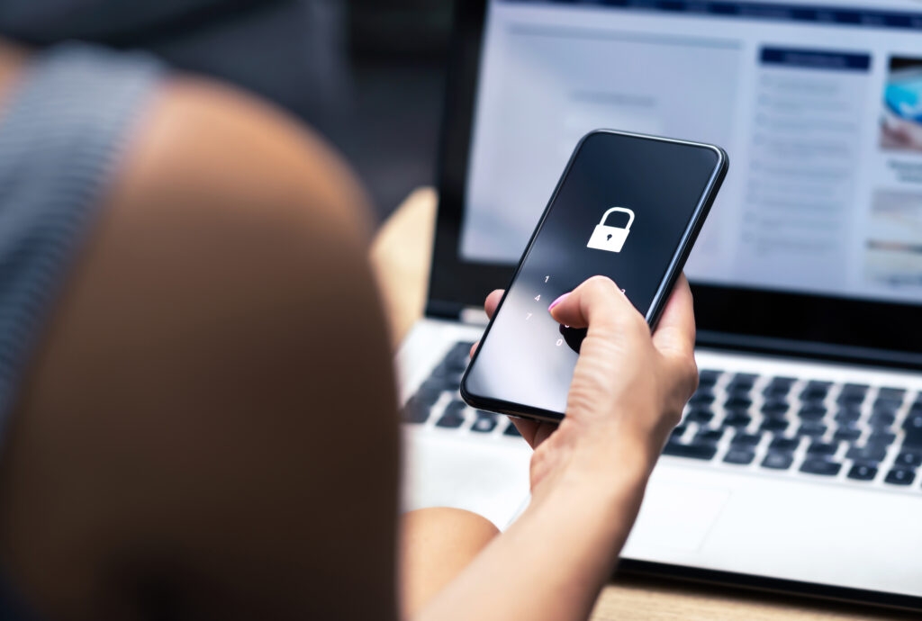 Obscene content filter bill stalls in Senate Judiciary