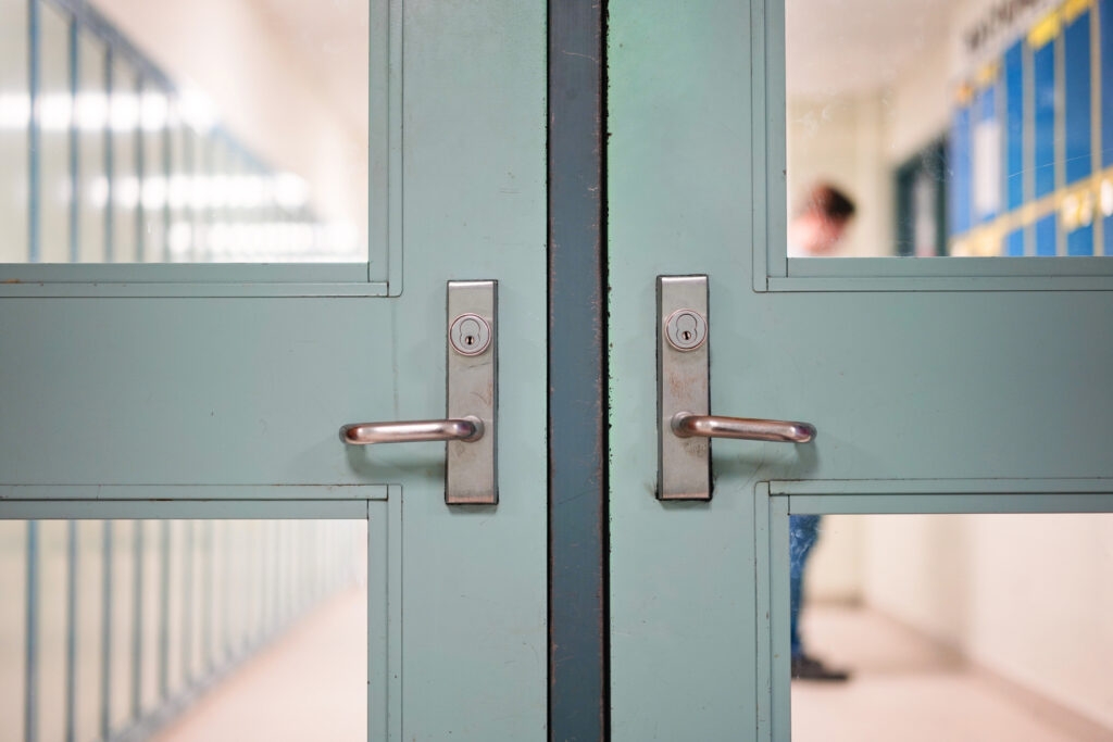 Senate passes measure allowing temporary door locks in schools to enhance safety