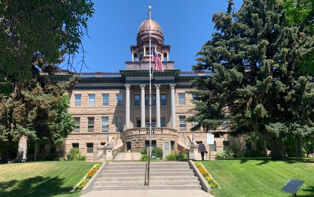 House rejects making state Bar membership voluntary